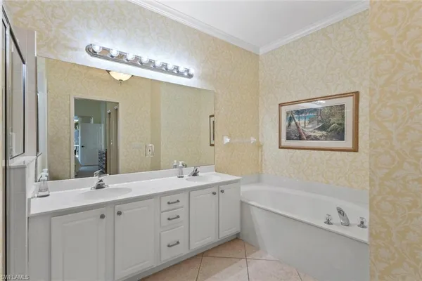 $9,000 | 1208 Chelmsford Court, Unit 67, Naples, FL 34104