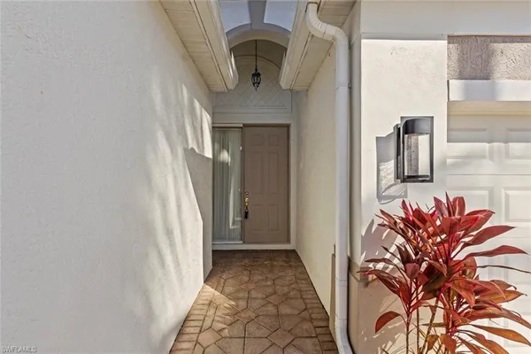 $9,000 | 1208 Chelmsford Court, Unit 67, Naples, FL 34104