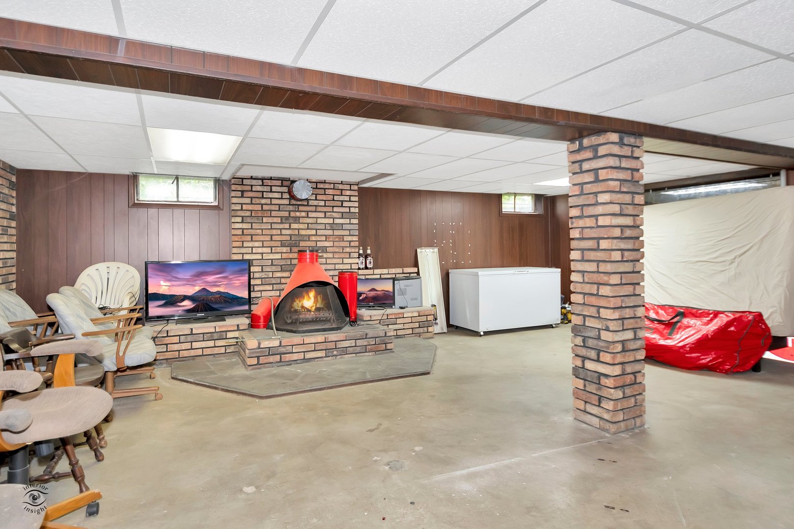 2780 North Cedar Road New Lenox, IL 60451 - Photo 17 of 25 a view of car garage