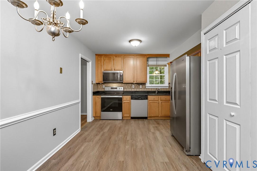 4902 Court Ridge Terrace Midlothian, VA 23112 - Photo 8 of 41