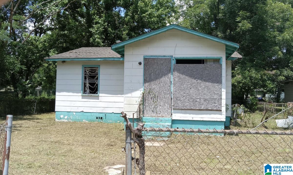 2017 Long 14th Street Bessemer, AL 35020 - Photo 1 of 20