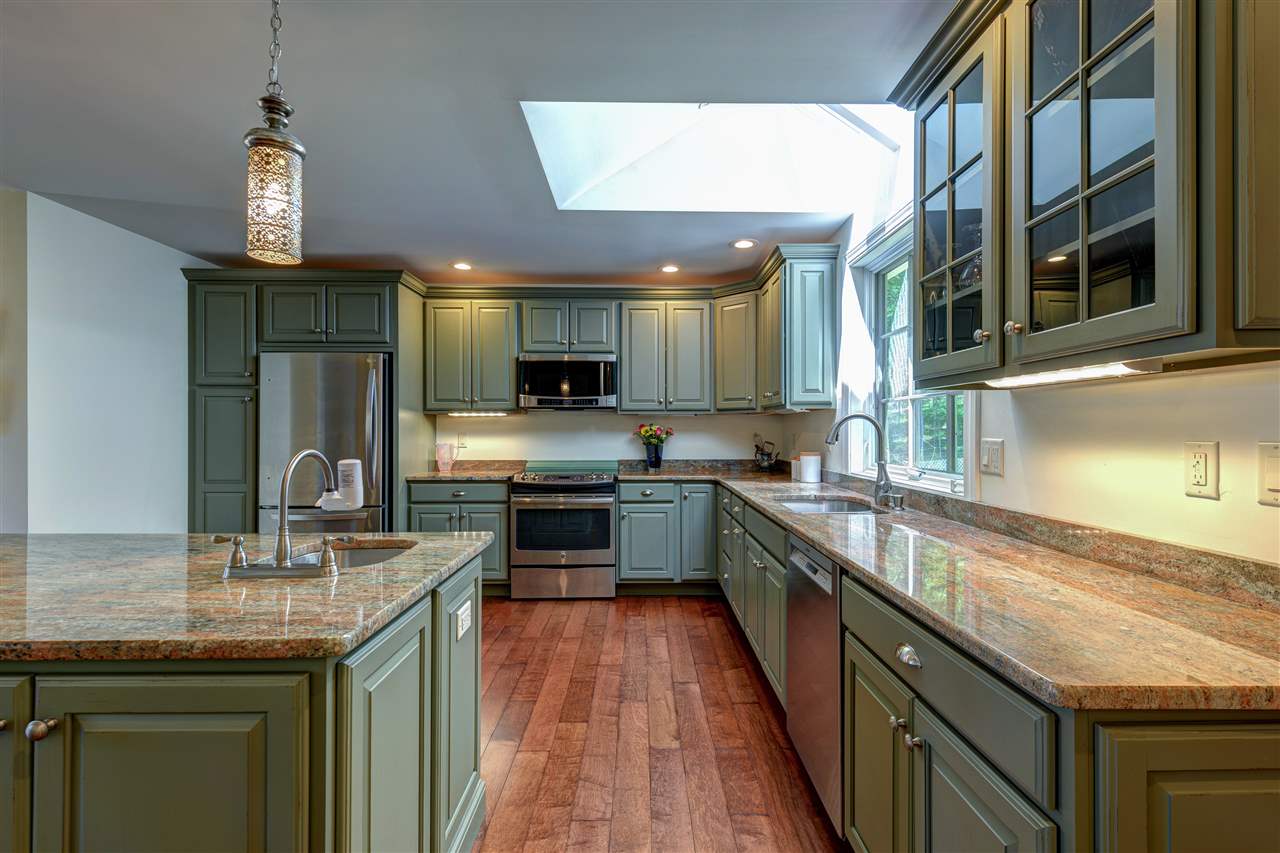 104 Fox Point Road Newington, NH 03801 - Photo 33 of 40