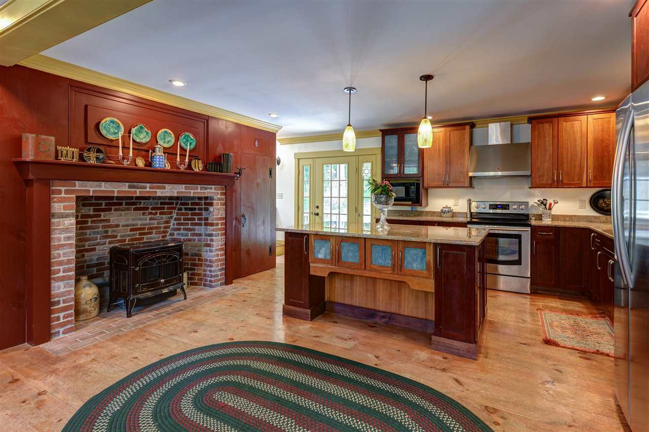 104 Fox Point Road Newington, NH 03801 - Photo 8 of 40