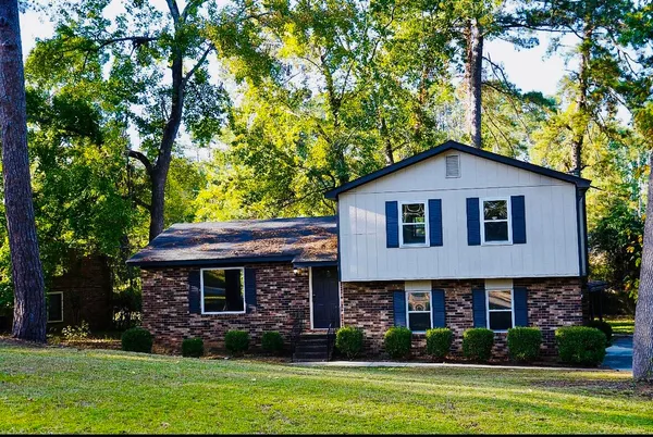 $1,900 | 3271 Hillwood Lane, Augusta, GA 30909