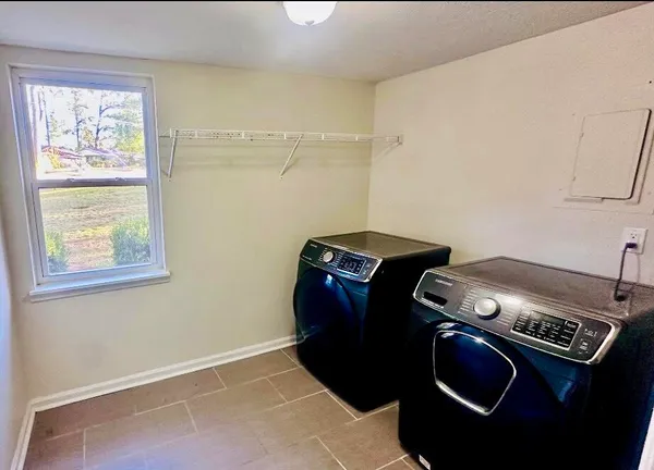 $1,900 | 3271 Hillwood Lane, Augusta, GA 30909