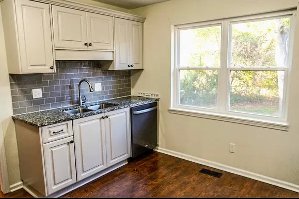 $1,900 | 3271 Hillwood Lane, Augusta, GA 30909