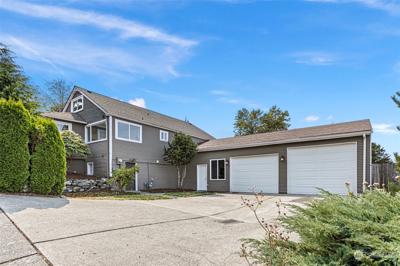 1117 North Waugh Road Mount Vernon, WA 98273 - Photo 1 of 1 Gallery Image 1