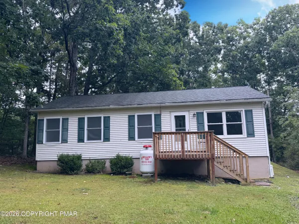$2,000 | 4129 Oak Lane, Bushkill, PA 18324