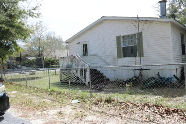 $225,000 | 860 Fairview Drive, Fort Walton Beach, FL 32547