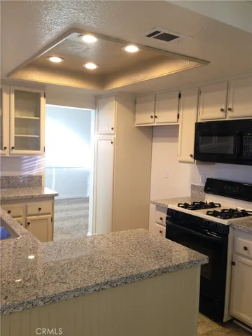 $3,000 | 10482 Sagecrest Drive, Moreno Valley, CA 92557