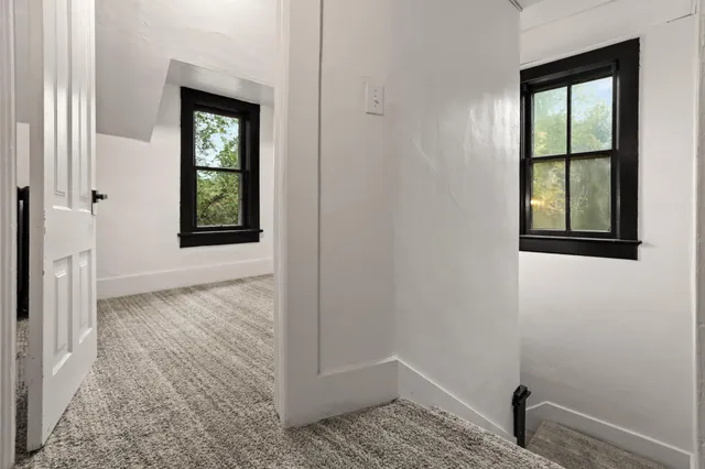 $2,000 | 361 8th Avenue South, Fargo, ND 58103