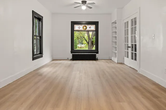 $2,000 | 361 8th Avenue South, Fargo, ND 58103