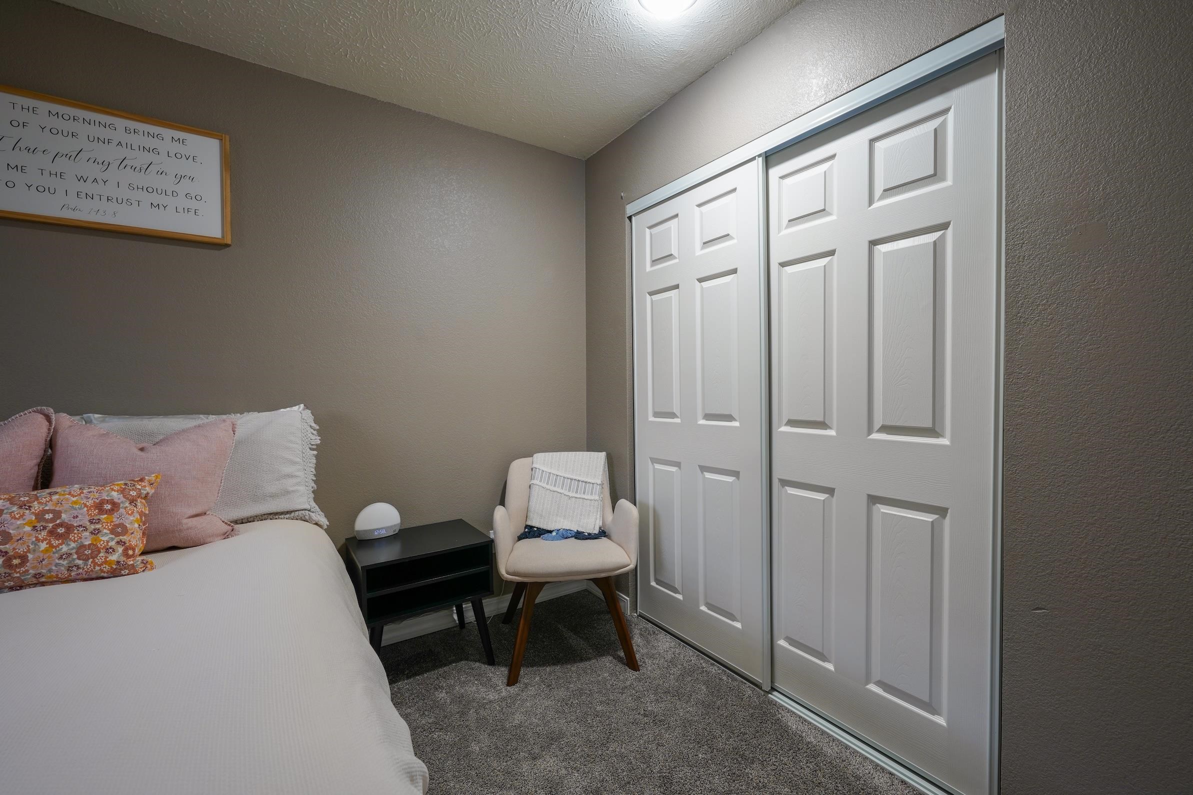 222 North Hutchinson Road, Unit 204 Spokane Valley, WA 99212 - Photo 17 of 33