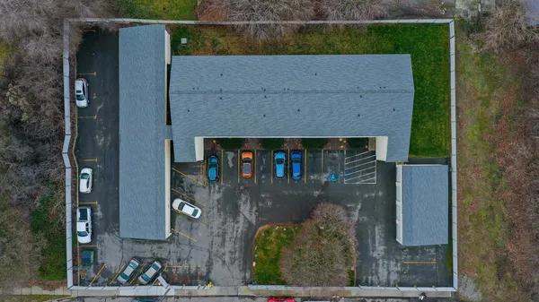 $159,900 | 222 North Hutchinson Road, Unit 204, Spokane Valley, WA 99212