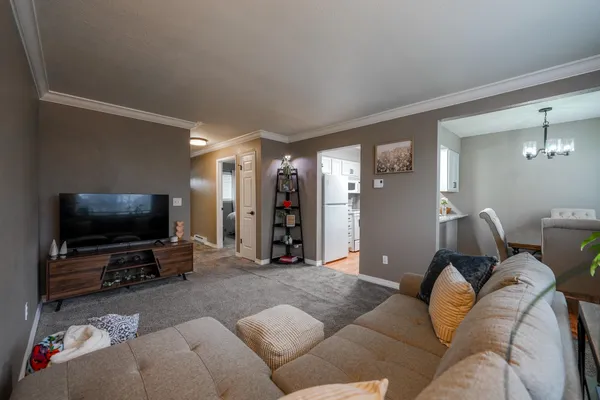 $159,900 | 222 North Hutchinson Road, Unit 204, Spokane Valley, WA 99212