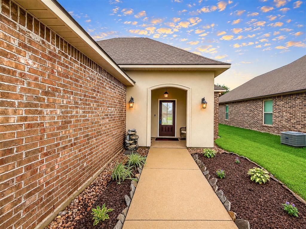 4845 Bennington Road Iowa, LA 70647 - Photo 2 of 26