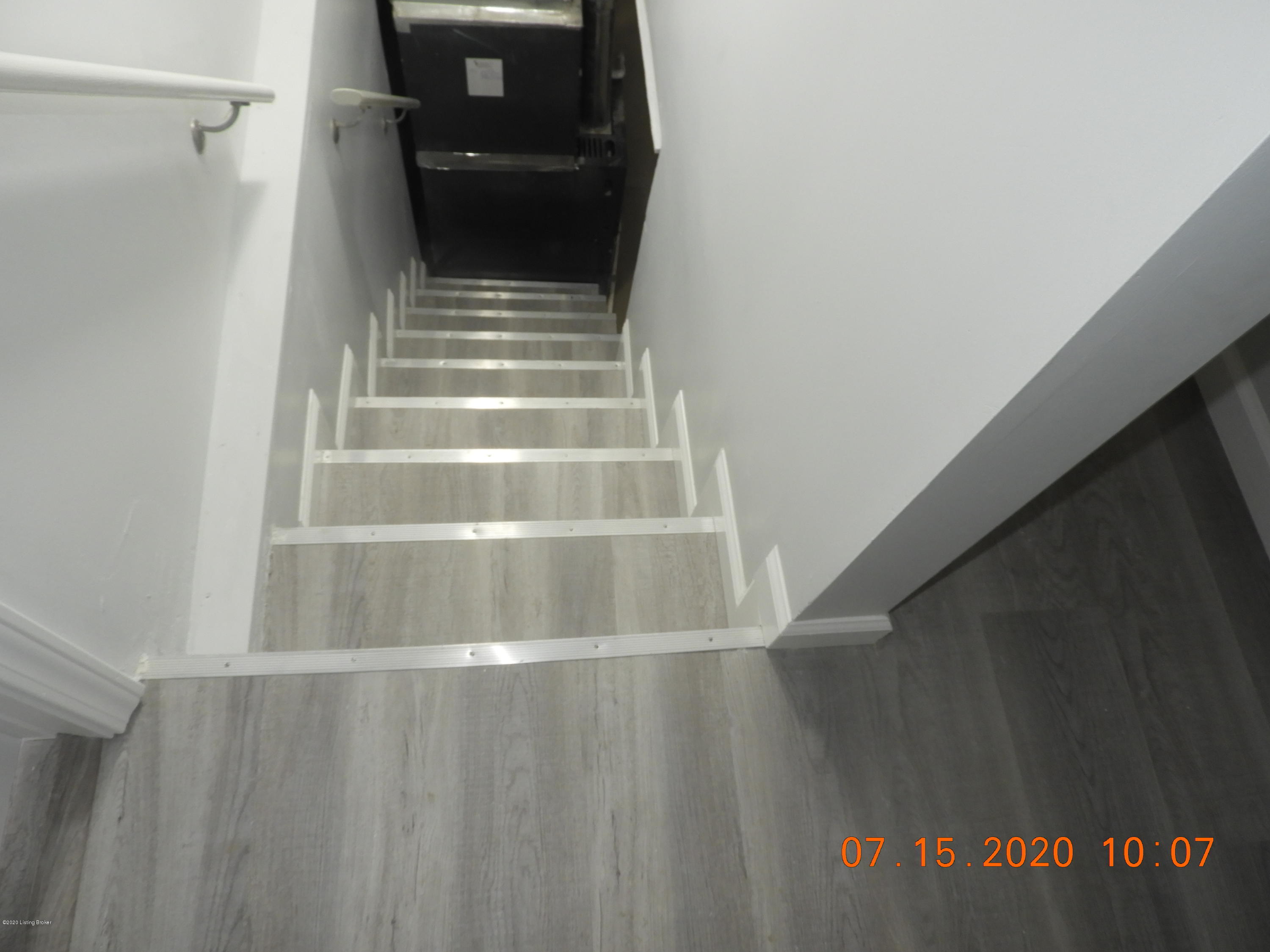 6680 Rutledge Road Louisville, KY 40258 - Photo 48 of 51 DSCN6844