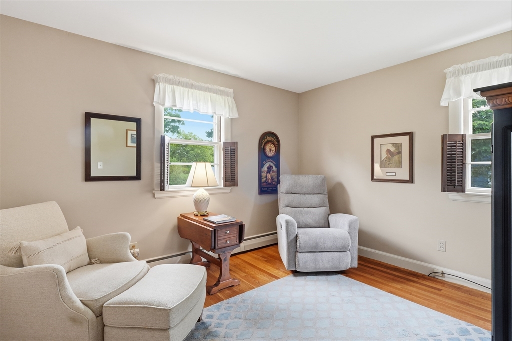 5 Antrim Road Framingham, MA 01701 - Photo 24 of 38