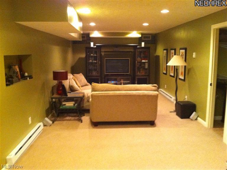 4385 Archer Road Cleveland, OH 44105 - Photo 8 of 9