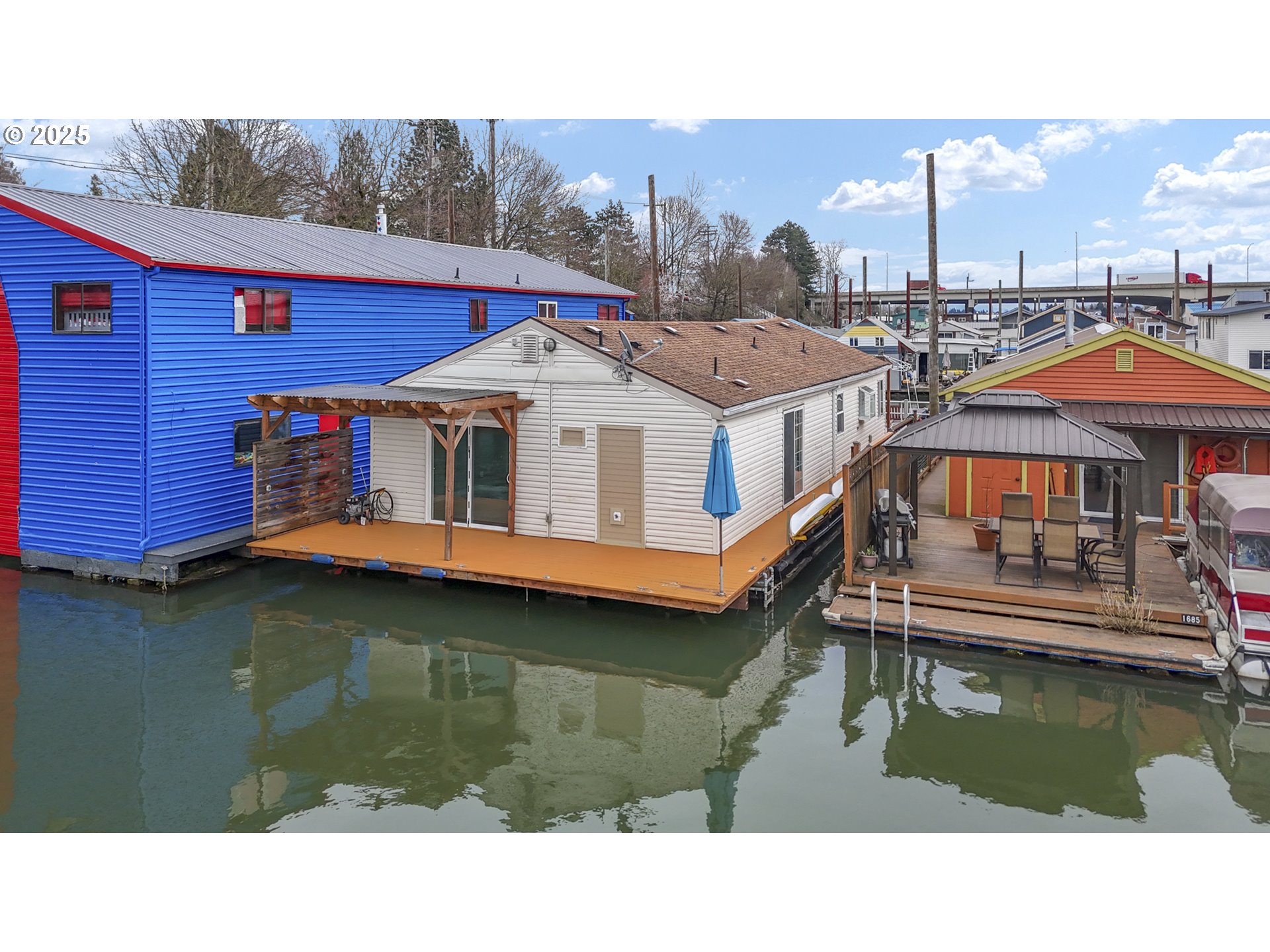 1683 North Jantzen Avenue Portland, OR 97217 - Photo 32 of 35