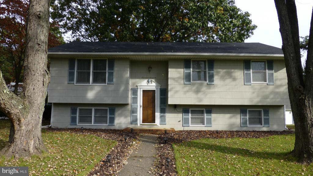 Exterior (Front)
