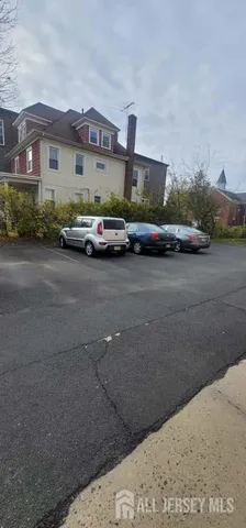 $2,800 | 228 1st Street, Unit 1, South Amboy, NJ 08879