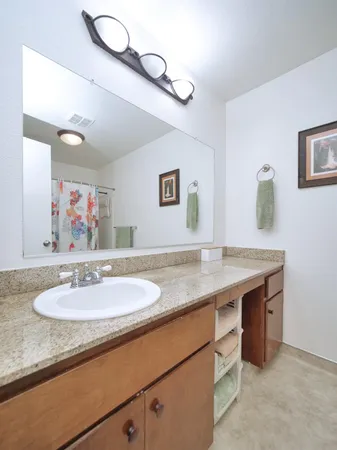 $245,000 | 2401 Eilers Lane, Unit 903, Lodi, CA 95242