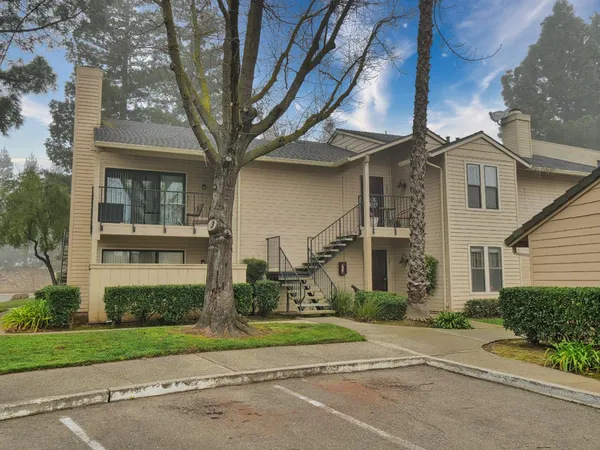 $245,000 | 2401 Eilers Lane, Unit 903, Lodi, CA 95242