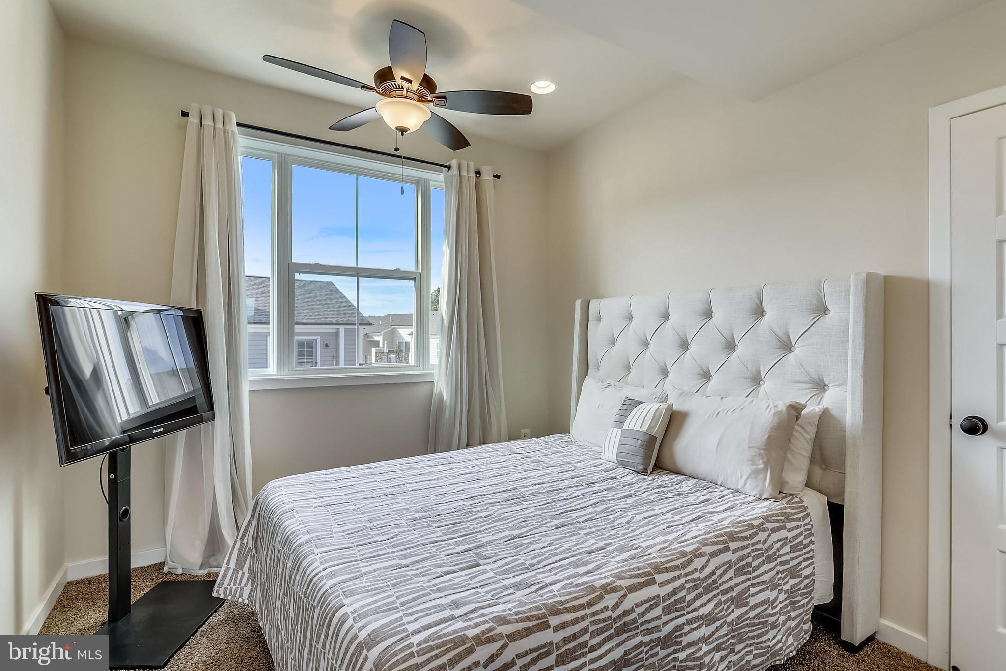 101 Kandinsky Loop Silver Spring, MD 20906 - Photo 27 of 39 Bedroom #3