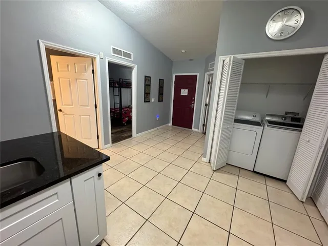 $2,100 | 2802 Club Cortile Circle, Unit B, Kissimmee, FL 34746