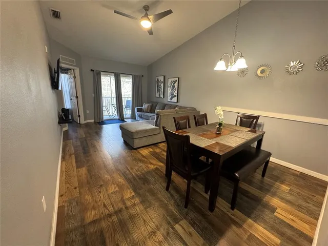 $2,100 | 2802 Club Cortile Circle, Unit B, Kissimmee, FL 34746