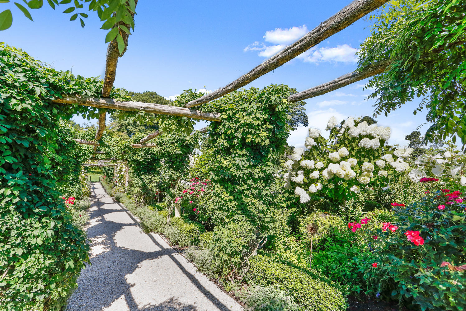 23 Smith Road Greenwich, CT 06830 - Photo 39 of 52 23 Smith Rd Greenwich CT 06830-large-067