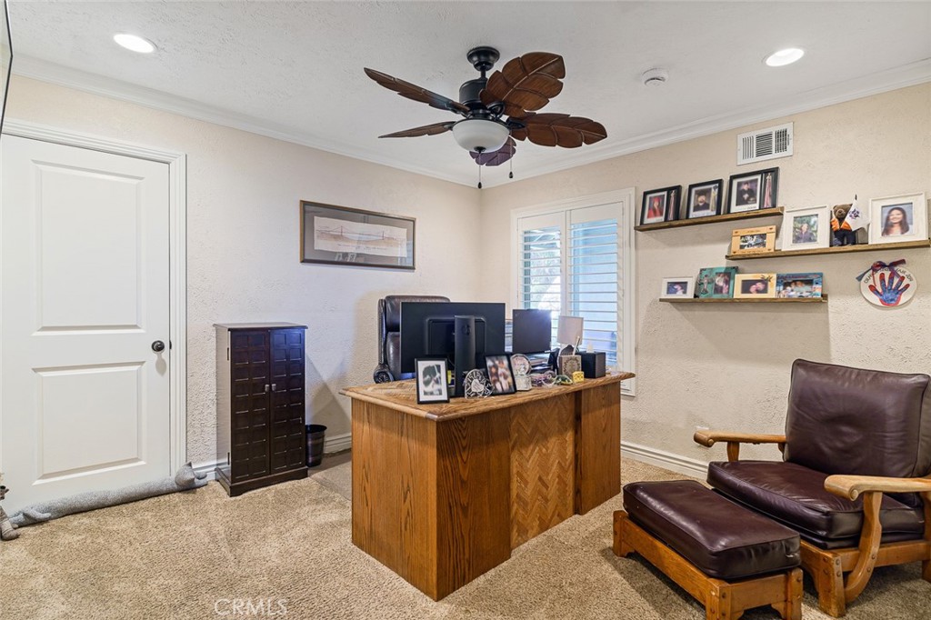 2817 Ridgewood Street Santa Ana, CA 92705 - Photo 30 of 41