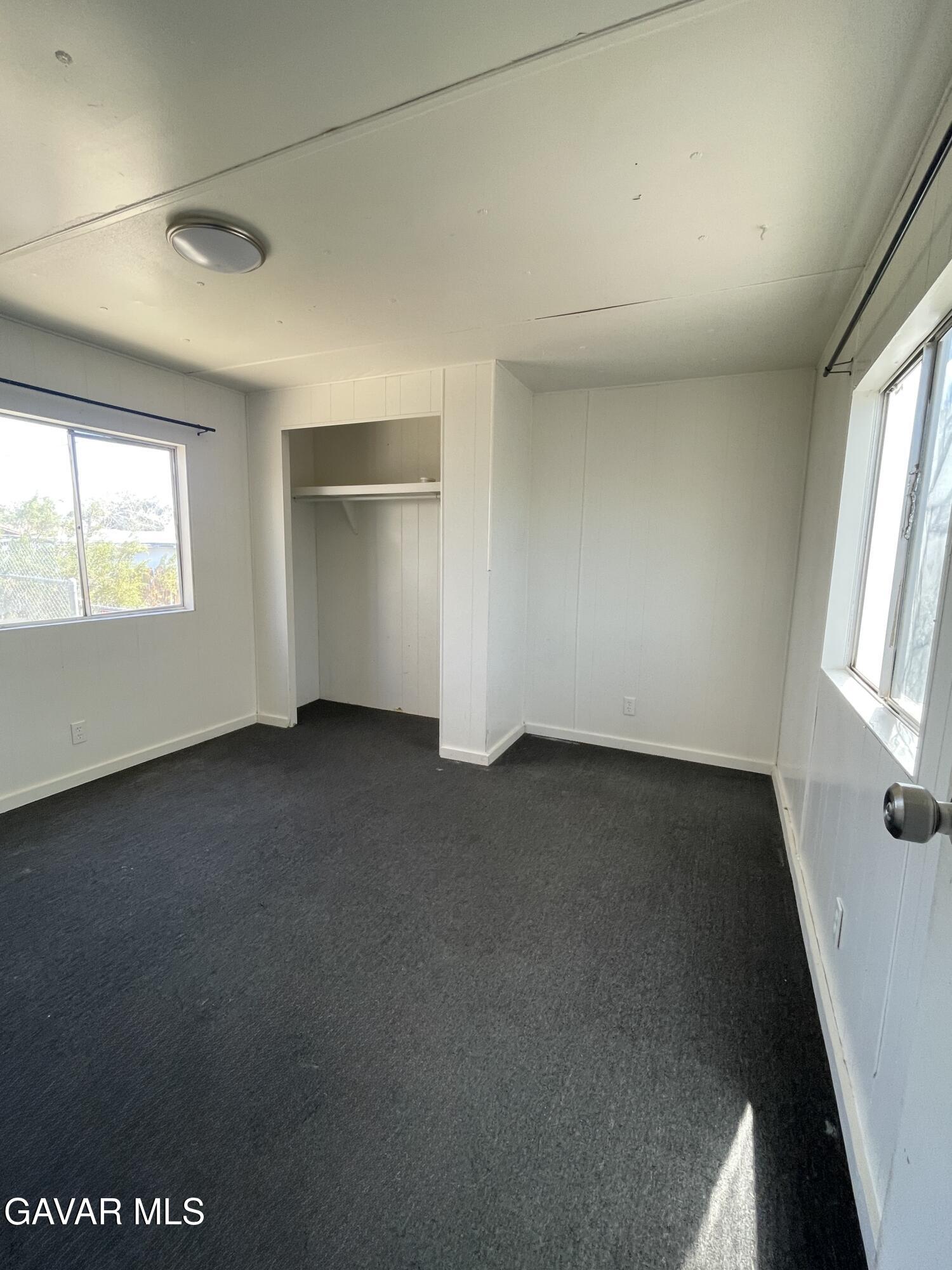 1305 West Benson Avenue Ridgecrest, CA 93555 - Photo 5 of 7 5