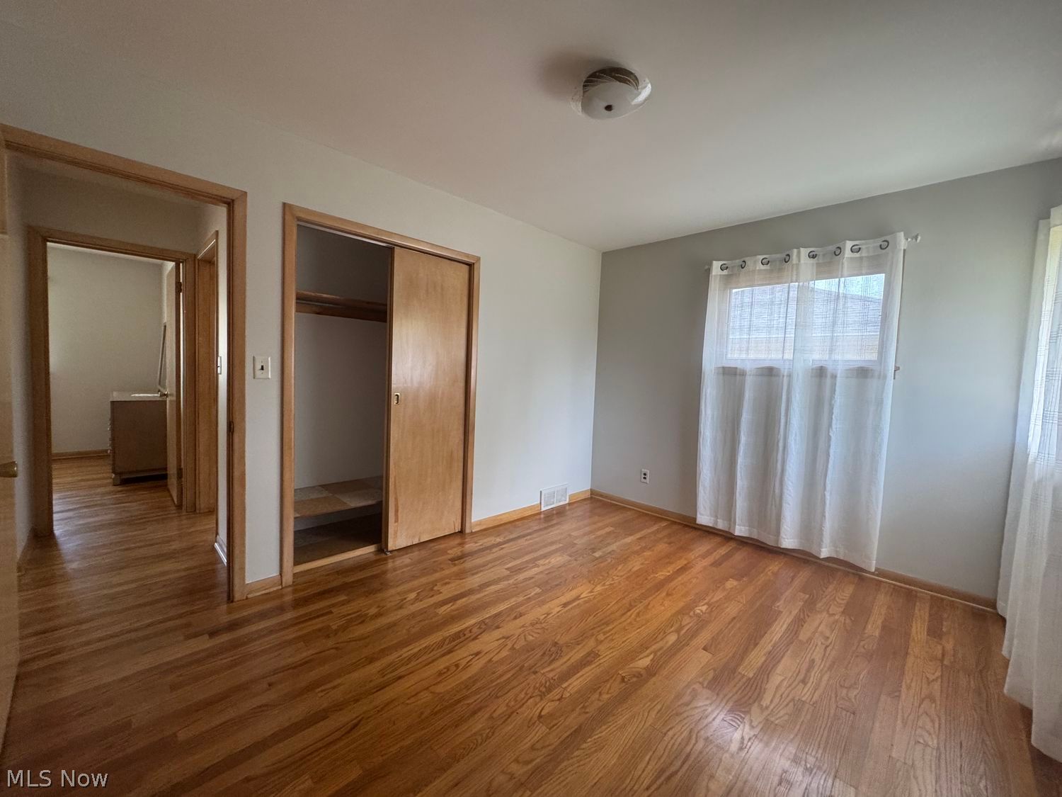 7726 York Road Cleveland, OH 44130 - Photo 17 of 34