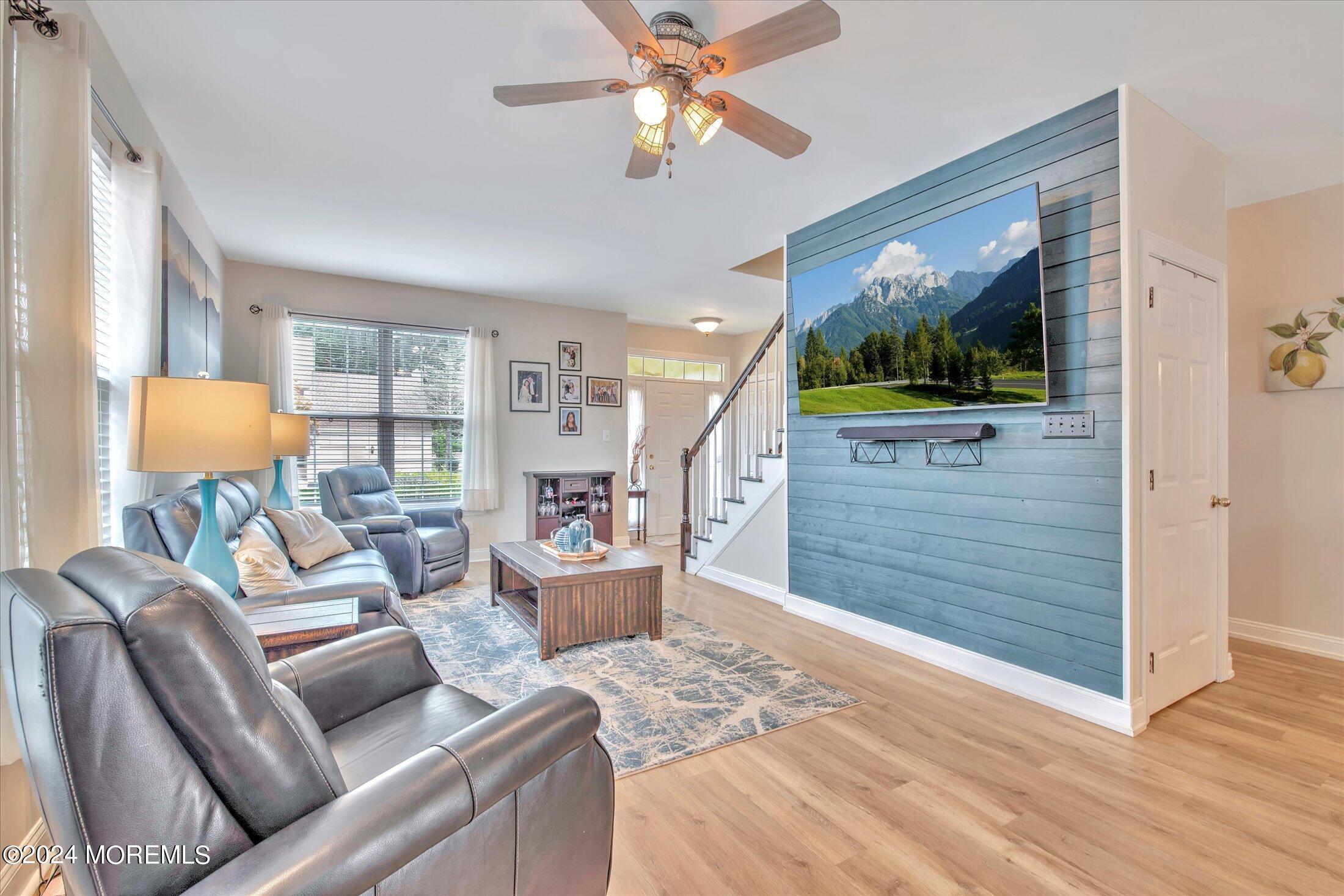 36 Danella Way Howell, NJ 07731 - Photo 11 of 45 12-LIVING ROOM