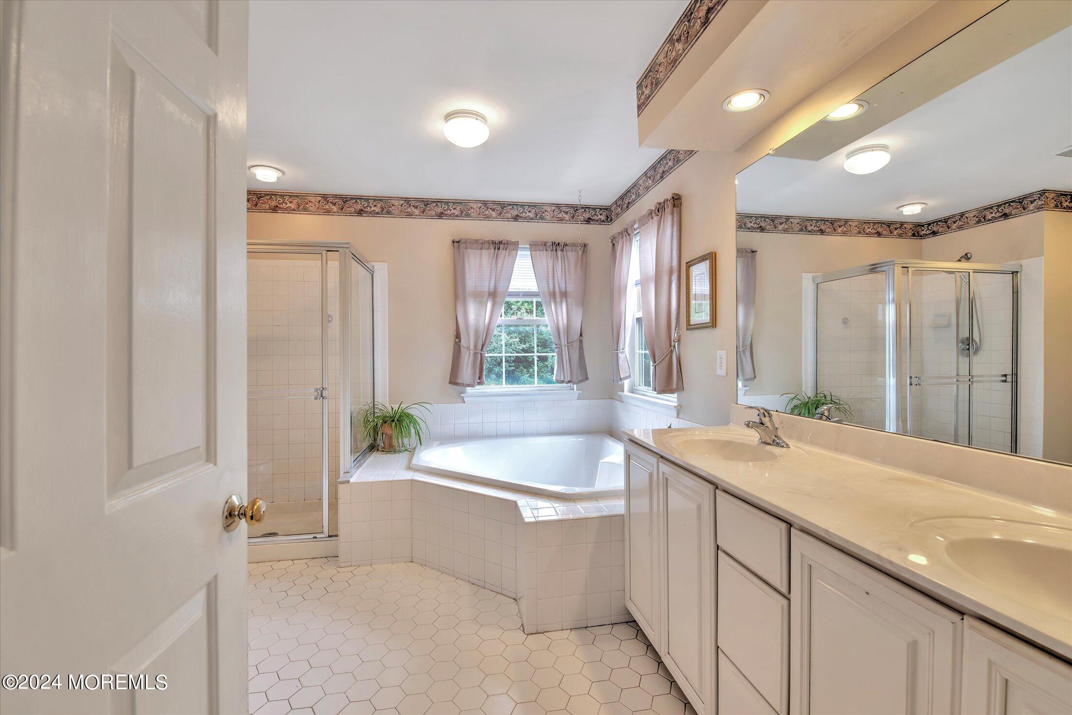 36 Danella Way Howell, NJ 07731 - Photo 26 of 45 27-MASTER BATHROOM