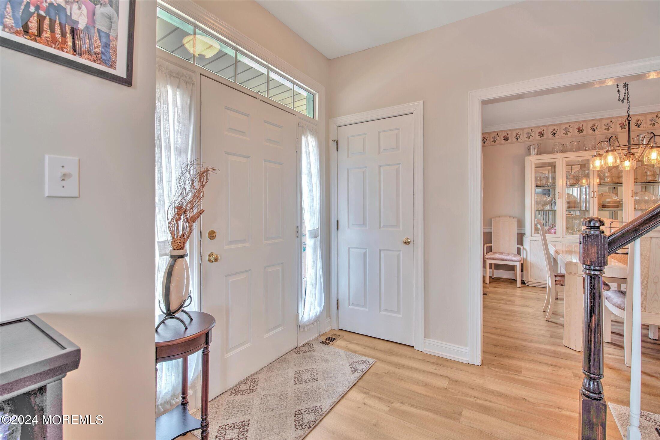 36 Danella Way Howell, NJ 07731 - Photo 7 of 45 08-FOYER