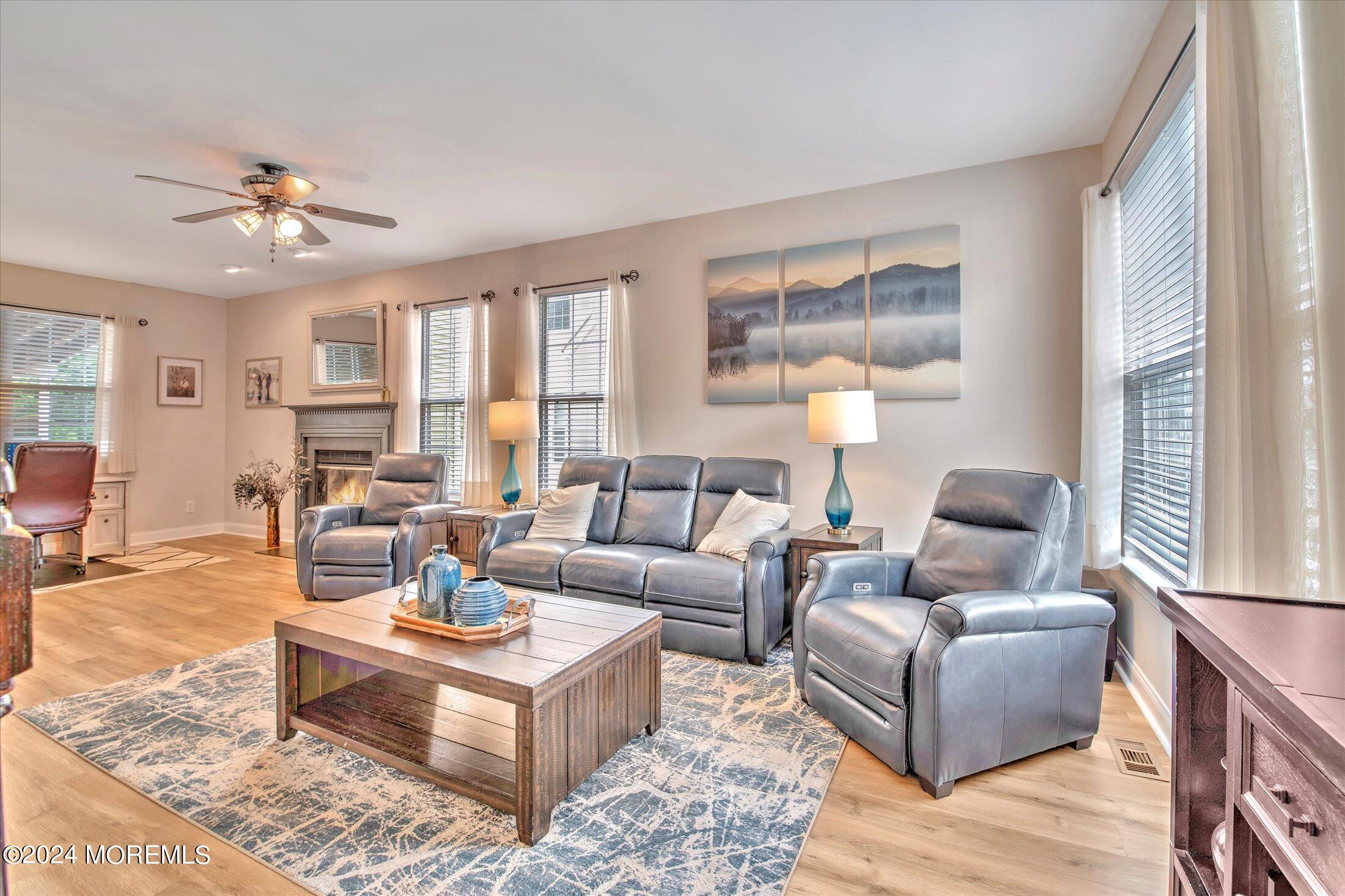 36 Danella Way Howell, NJ 07731 - Photo 8 of 45 09-LIVING ROOM