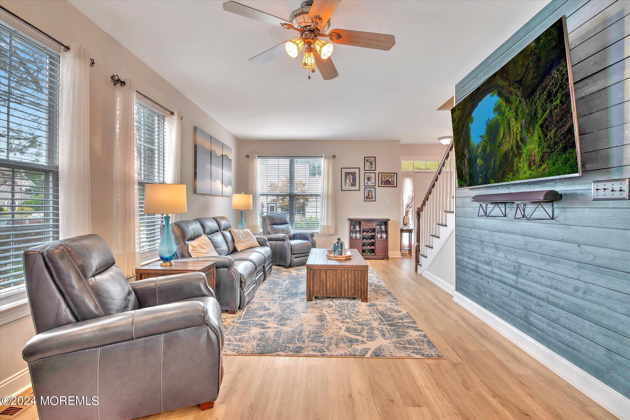 36 Danella Way Howell, NJ 07731 - Photo 10 of 45 11-LIVING ROOM
