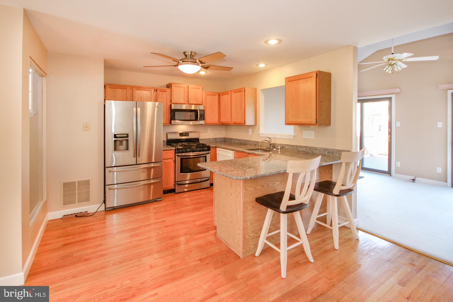 11 Ruth Road Brookhaven, PA 19015 - Photo 6 of 26 Gallery Image 6