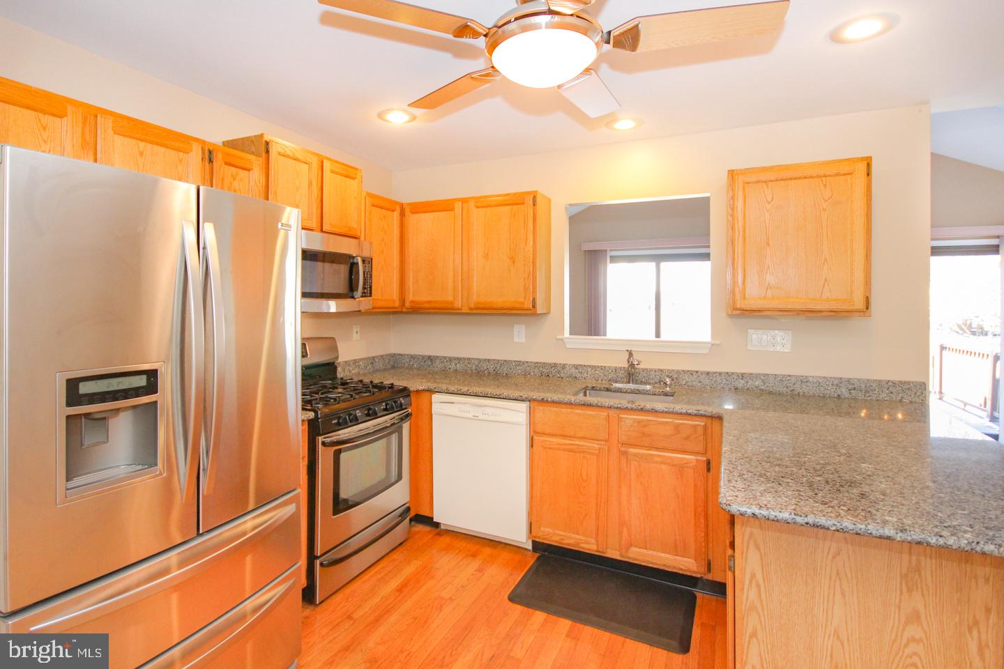 11 Ruth Road Brookhaven, PA 19015 - Photo 7 of 26 Gallery Image 7
