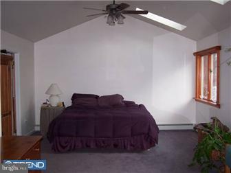 172 Cardinal Road Chalfont, PA 18914 - Photo 9 of 12 Gallery Image 9