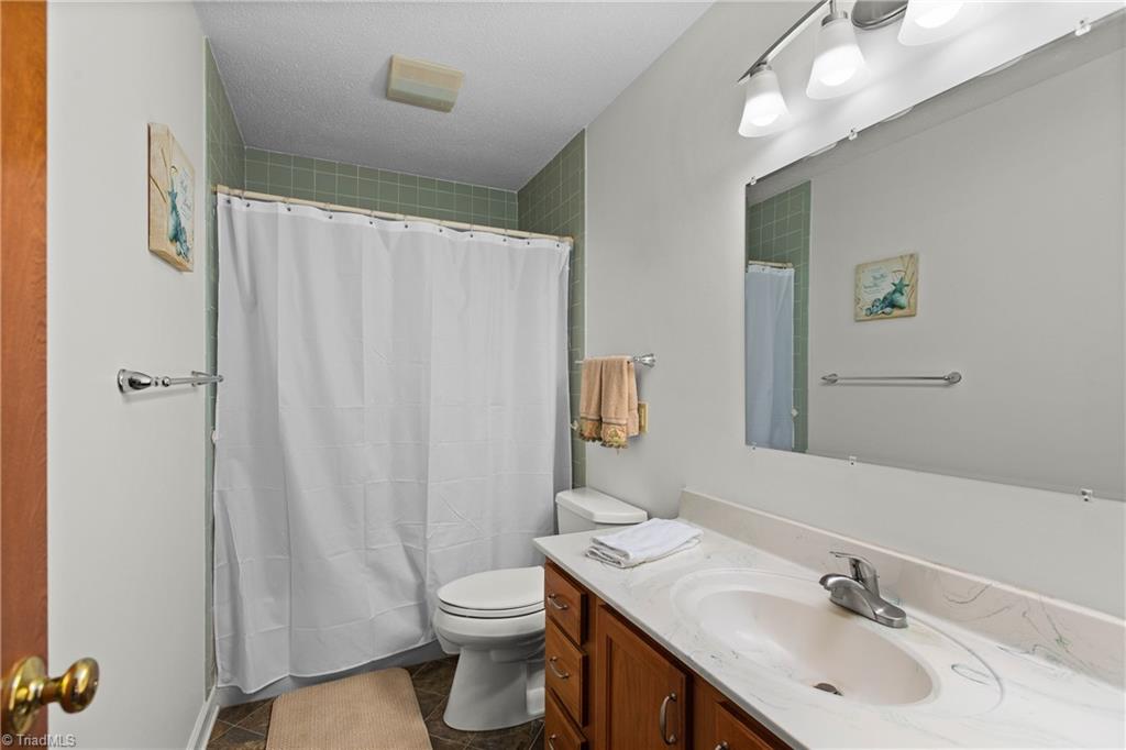 1357 Old Cox Road Asheboro, NC 27205 - Photo 22 of 46 Gallery Image 22