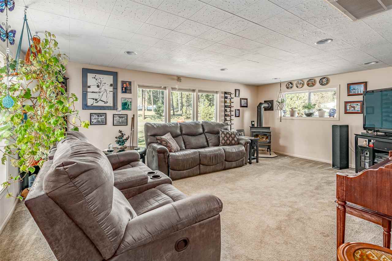 7415 South Cedar Road Spokane, WA 99224 - Photo 3 of 20