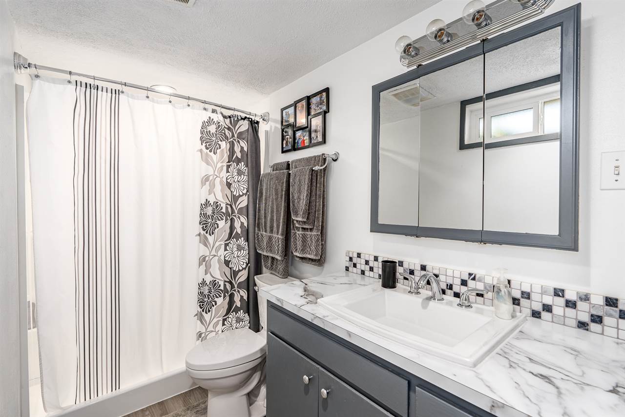 7415 South Cedar Road Spokane, WA 99224 - Photo 9 of 20
