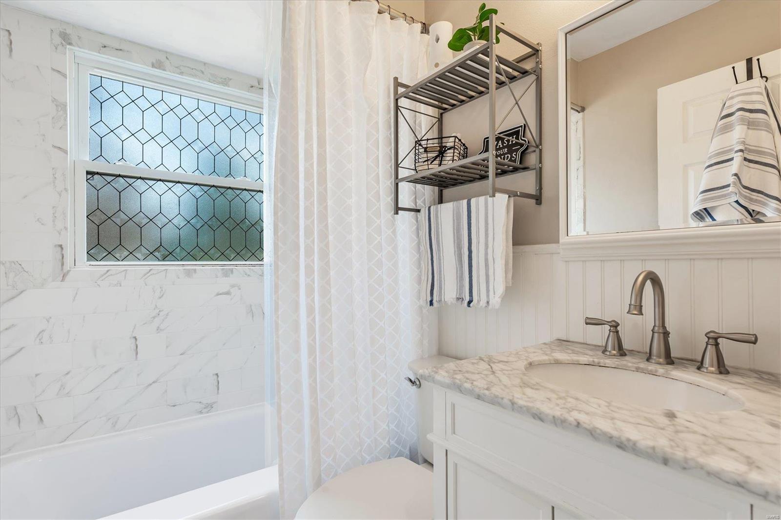 238 Nancy Place Ballwin, MO 63021 - Photo 18 of 30