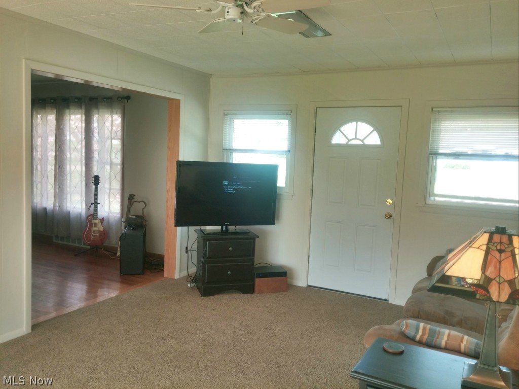 5878 Keller Road Akron, OH 44319 - Photo 6 of 24 Gallery Image 6
