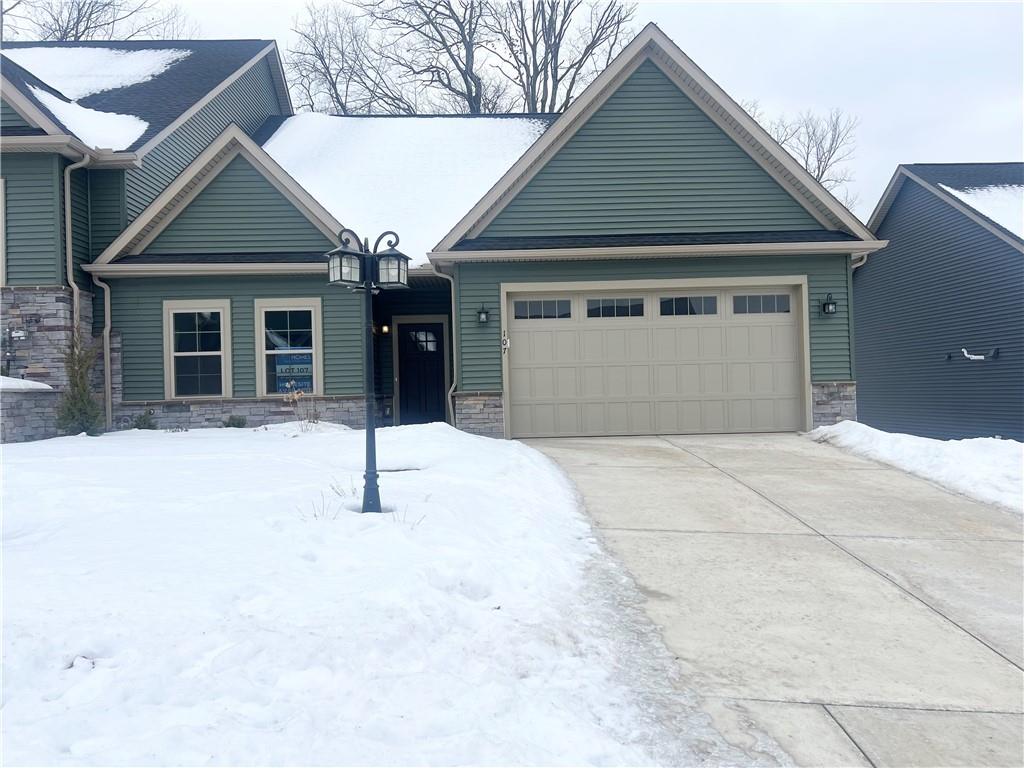 a house view with a outdoor space