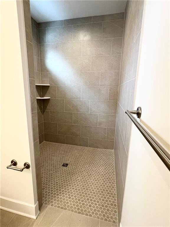 107 Hemingway Lane Coraopolis, PA 15108 - Photo 11 of 32 a bathroom with a shower